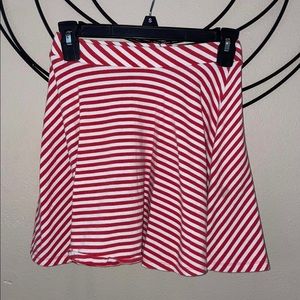 SO Skirt red and white